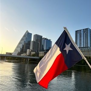 Meet your Posher, Connor